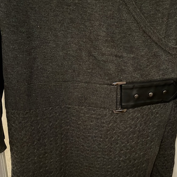 Sweater-dress.Wool blend.Color grey with black building belt. - Picture 7 of 7